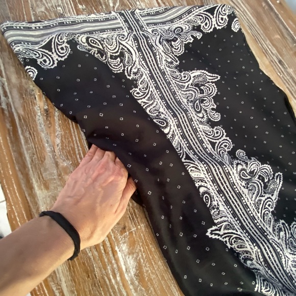 BOGO Rachel Roy Black & white Paisley dress XS EUC - Picture 9 of 11